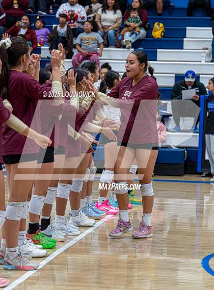 Thumbnail 1 in Santa Fe Indian @ St. Michael's photogallery.