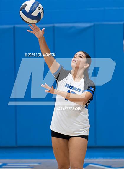 Thumbnail 1 in Santa Fe Indian @ St. Michael's photogallery.