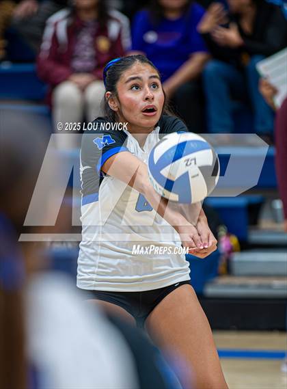 Thumbnail 1 in Santa Fe Indian @ St. Michael's photogallery.