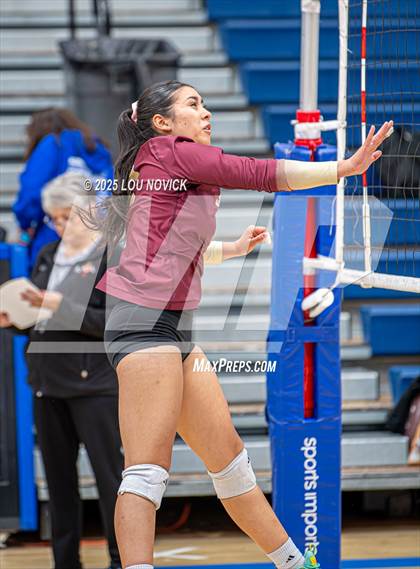 Thumbnail 1 in Santa Fe Indian @ St. Michael's photogallery.