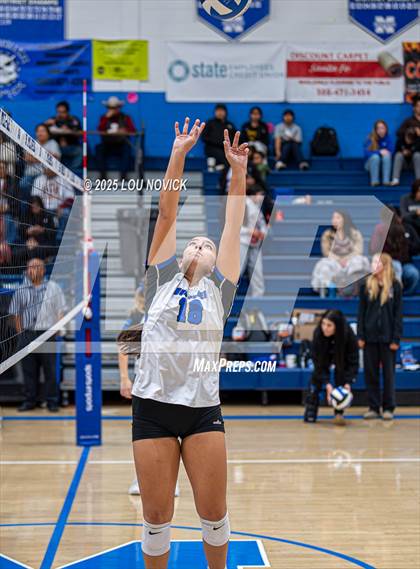 Thumbnail 3 in Santa Fe Indian @ St. Michael's photogallery.