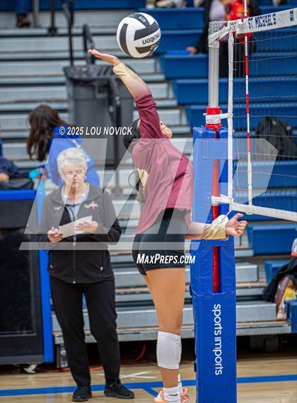 Thumbnail 1 in Santa Fe Indian @ St. Michael's photogallery.