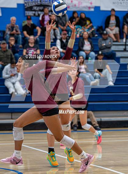 Thumbnail 3 in Santa Fe Indian @ St. Michael's photogallery.