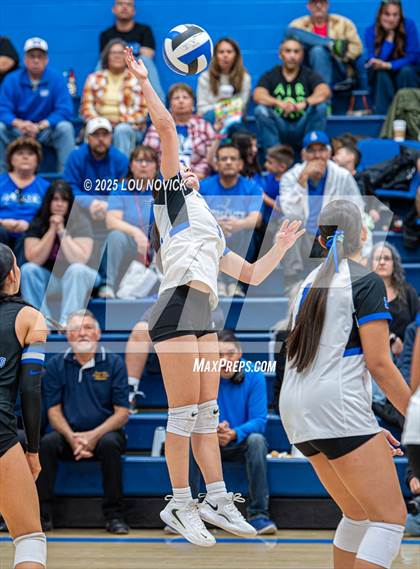 Thumbnail 3 in Santa Fe Indian @ St. Michael's photogallery.