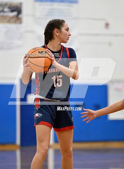 Thumbnail 2 in Pleasant Grove vs. Woodcreek (Dorothy Speck Memorial) photogallery.