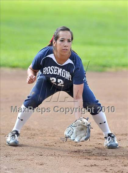Thumbnail 3 in Rosemont @ McClatchy photogallery.
