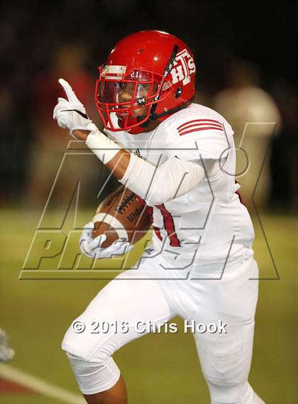 Thumbnail 1 in Tucson High Magnet School @ Salpointe Catholic photogallery.