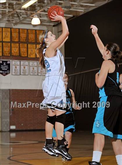Thumbnail 1 in Aliso Niguel vs. Villa Park (Larry Doyle OC Championships) photogallery.