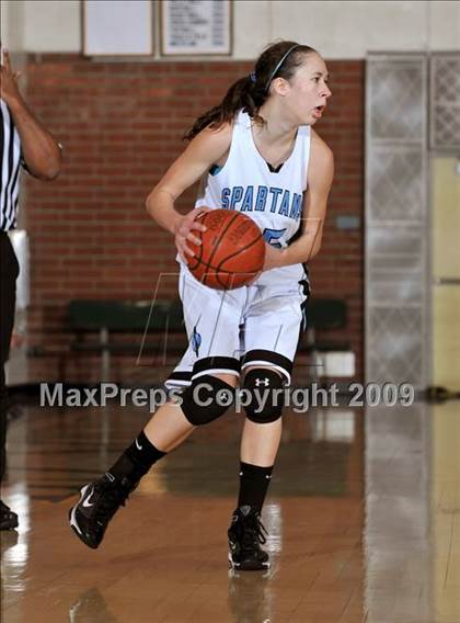 Thumbnail 2 in Aliso Niguel vs. Villa Park (Larry Doyle OC Championships) photogallery.