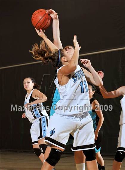 Thumbnail 2 in Aliso Niguel vs. Villa Park (Larry Doyle OC Championships) photogallery.