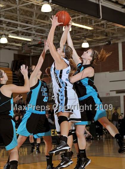 Thumbnail 3 in Aliso Niguel vs. Villa Park (Larry Doyle OC Championships) photogallery.