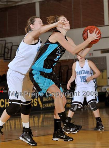 Thumbnail 1 in Aliso Niguel vs. Villa Park (Larry Doyle OC Championships) photogallery.