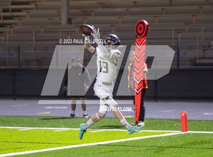 Thumbnail 1 in Auburn @ Beamer photogallery.