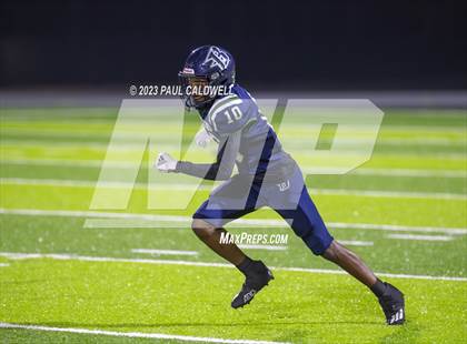 Thumbnail 1 in Auburn @ Beamer photogallery.