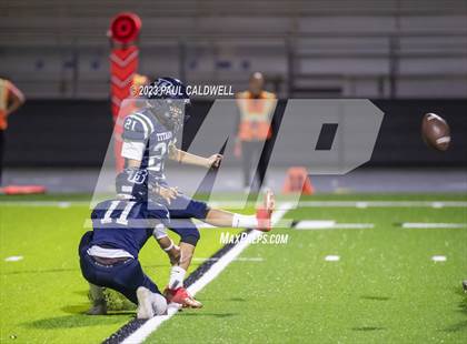 Thumbnail 2 in Auburn @ Beamer photogallery.