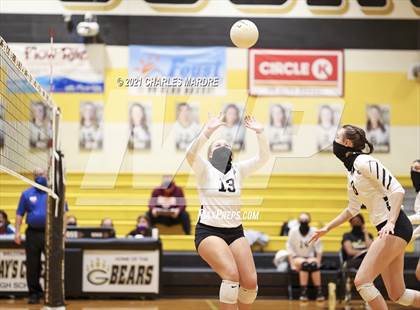 Thumbnail 1 in Westover vs Gray's Creek (Patriot Athletic Conference Tournament) photogallery.