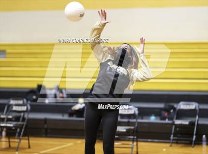 Thumbnail 1 in Westover vs Gray's Creek (Patriot Athletic Conference Tournament) photogallery.
