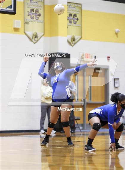 Thumbnail 3 in Westover vs Gray's Creek (Patriot Athletic Conference Tournament) photogallery.