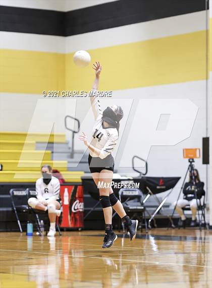 Thumbnail 1 in Westover vs Gray's Creek (Patriot Athletic Conference Tournament) photogallery.