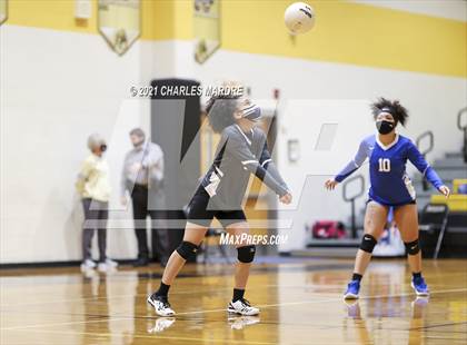 Thumbnail 1 in Westover vs Gray's Creek (Patriot Athletic Conference Tournament) photogallery.