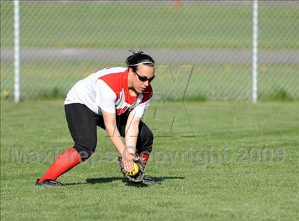 Thumbnail 1 in Snohomish @ Marysville-Pilchuck photogallery.