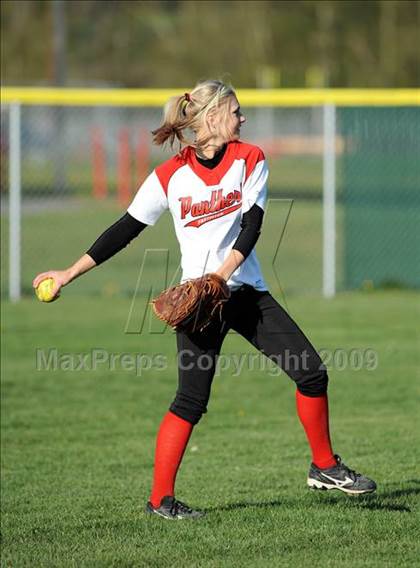 Thumbnail 1 in Snohomish @ Marysville-Pilchuck photogallery.