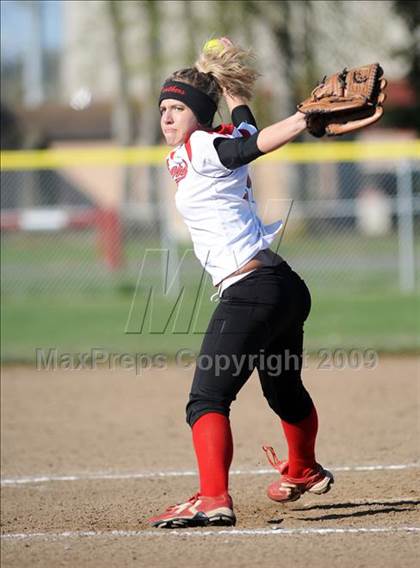 Thumbnail 3 in Snohomish @ Marysville-Pilchuck photogallery.