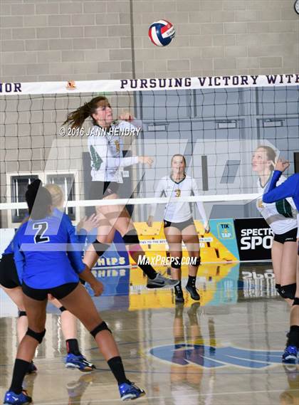 Thumbnail 3 in Head-Royce vs. Immanuel (CIF State D5 Final) photogallery.