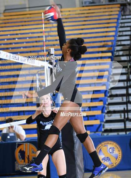 Thumbnail 3 in Head-Royce vs. Immanuel (CIF State D5 Final) photogallery.