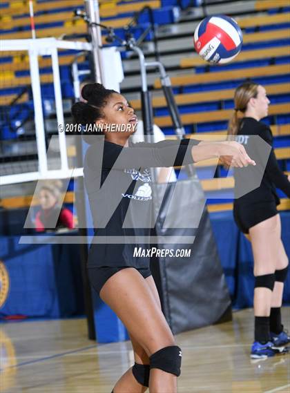 Thumbnail 3 in Head-Royce vs. Immanuel (CIF State D5 Final) photogallery.