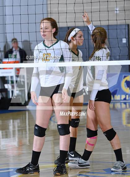 Thumbnail 1 in Head-Royce vs. Immanuel (CIF State D5 Final) photogallery.