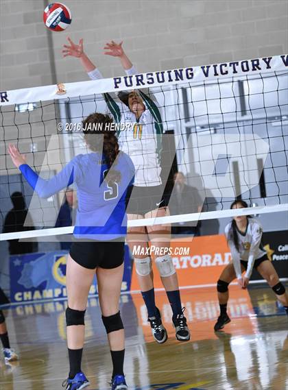 Thumbnail 2 in Head-Royce vs. Immanuel (CIF State D5 Final) photogallery.