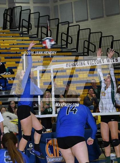 Thumbnail 2 in Head-Royce vs. Immanuel (CIF State D5 Final) photogallery.