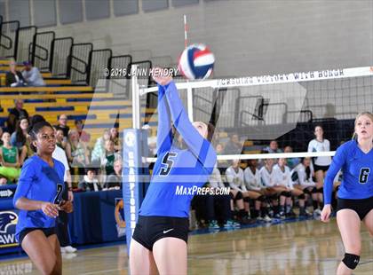 Thumbnail 2 in Head-Royce vs. Immanuel (CIF State D5 Final) photogallery.