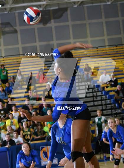 Thumbnail 1 in Head-Royce vs. Immanuel (CIF State D5 Final) photogallery.