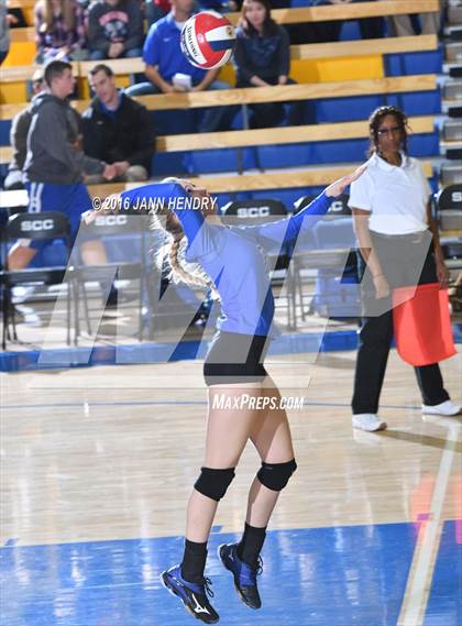 Thumbnail 1 in Head-Royce vs. Immanuel (CIF State D5 Final) photogallery.