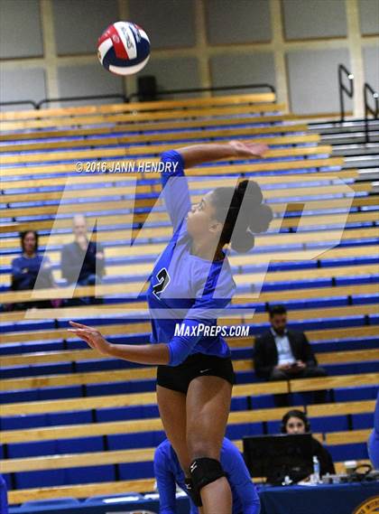 Thumbnail 1 in Head-Royce vs. Immanuel (CIF State D5 Final) photogallery.
