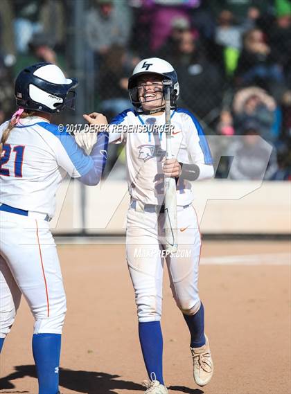 Thumbnail 3 in Fossil Ridge vs Legend (CHSAA 5A Championship) photogallery.