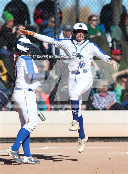 Thumbnail 1 in Fossil Ridge vs Legend (CHSAA 5A Championship) photogallery.