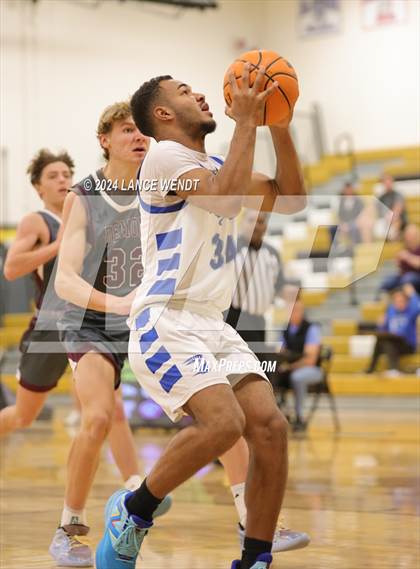 Thumbnail 1 in Golden vs. Longmont photogallery.