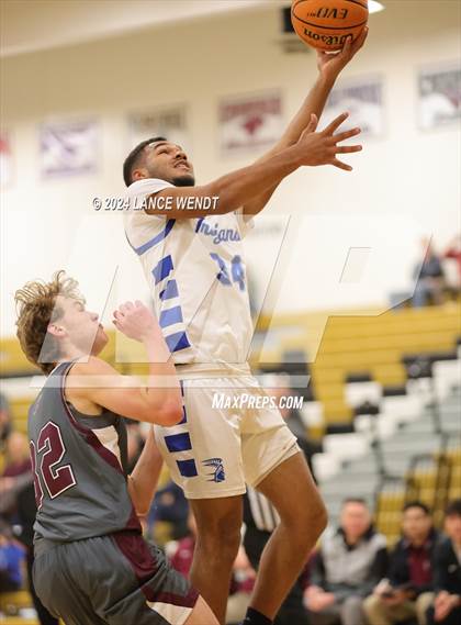 Thumbnail 3 in Golden vs. Longmont photogallery.