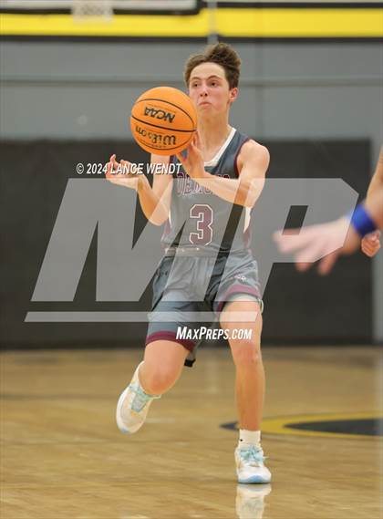 Thumbnail 2 in Golden vs. Longmont photogallery.