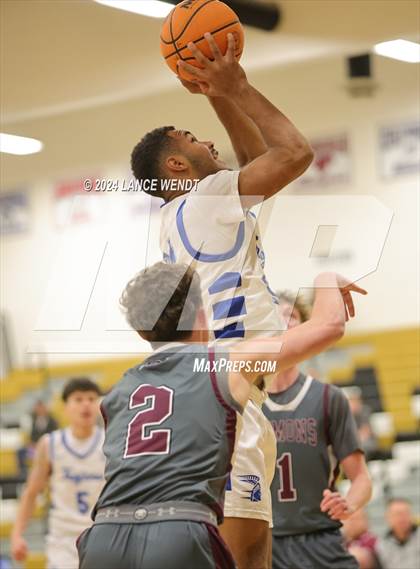 Thumbnail 1 in Golden vs. Longmont photogallery.