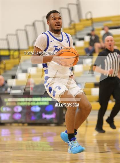 Thumbnail 3 in Golden vs. Longmont photogallery.