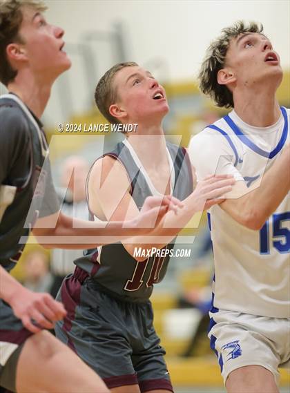 Thumbnail 1 in Golden vs. Longmont photogallery.