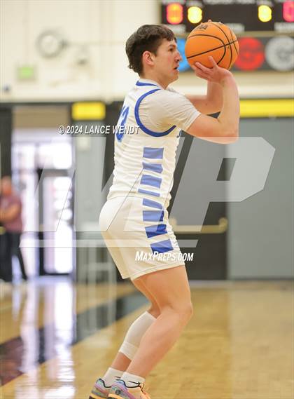 Thumbnail 2 in Golden vs. Longmont photogallery.