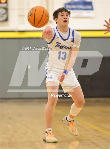 Thumbnail 3 in Golden vs. Longmont photogallery.