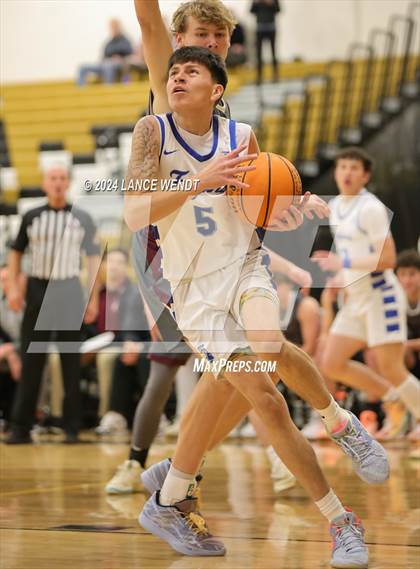 Thumbnail 3 in Golden vs. Longmont photogallery.