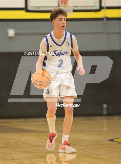 Thumbnail 1 in Golden vs. Longmont photogallery.