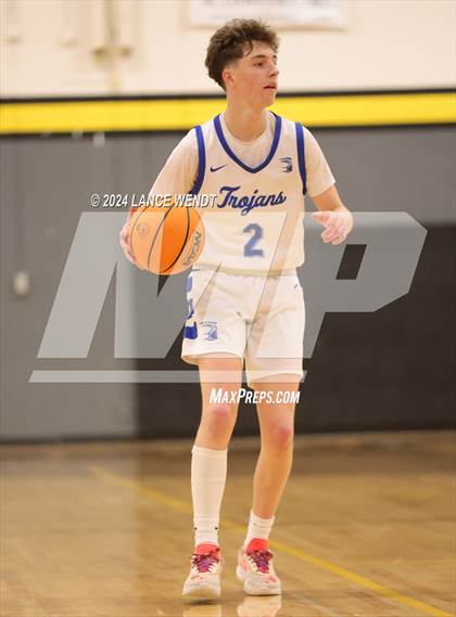 Thumbnail 1 in Golden vs. Longmont photogallery.